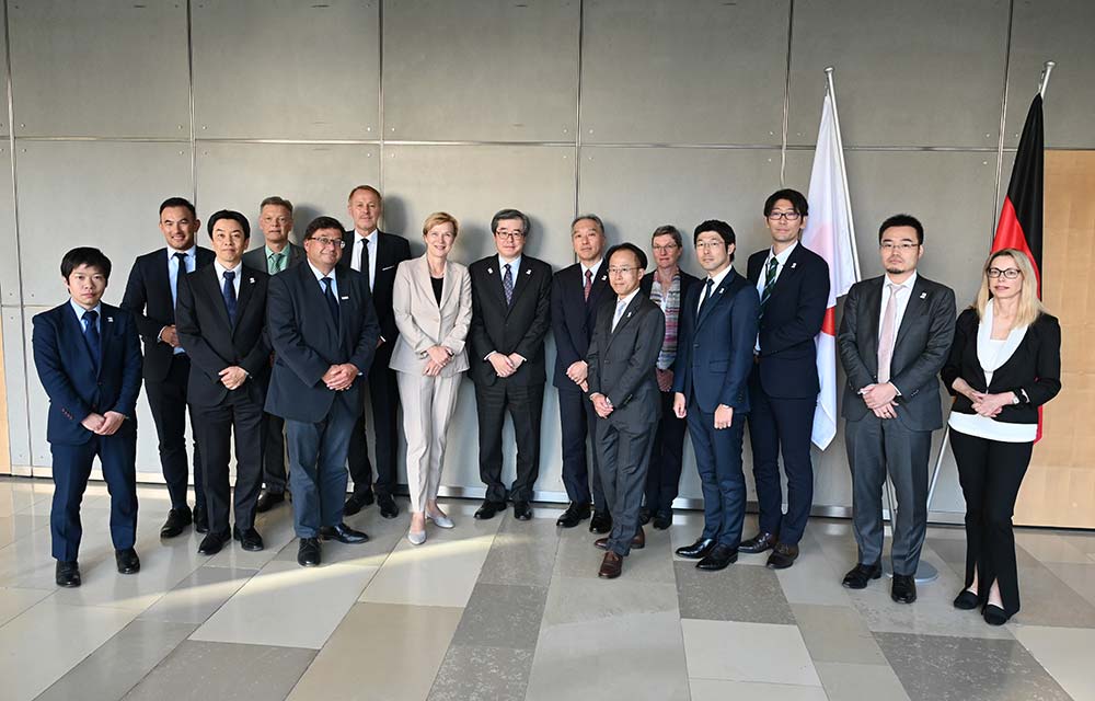 Commissioner des Japanischen Patentamts (JPO), Koichi Hamano und seine Delegation im DPMA, Foto: DPMA
