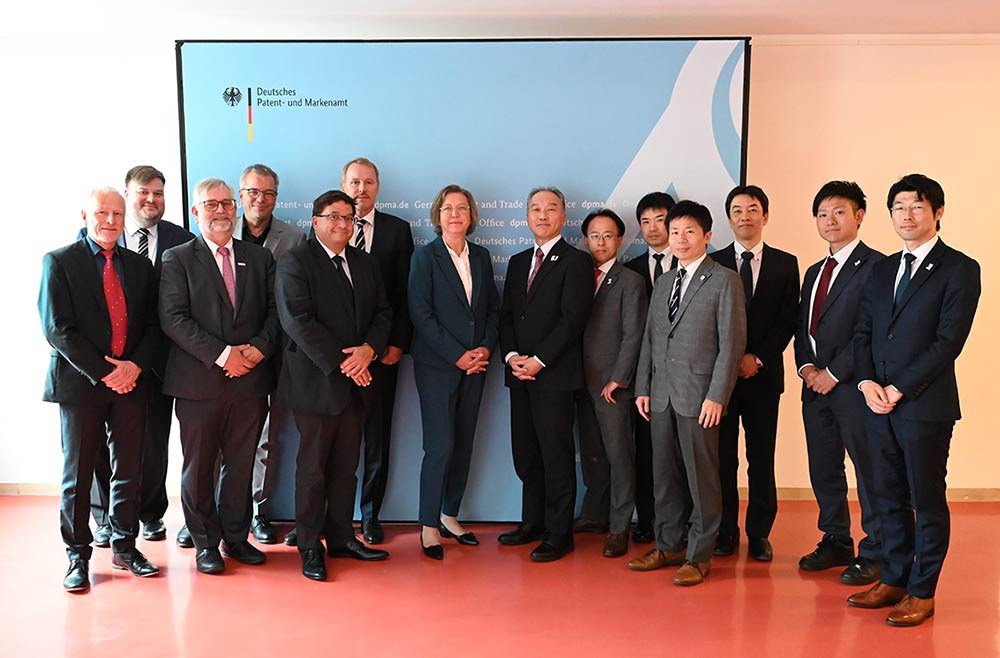 Commissioner des Japanischen Patentamts (JPO), Herr Masanori Katsura und seine Delegation im DPMA, Foto: DPMA