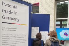 Austellungsplakate