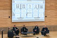 Podiumsdiskussion zum Innovationsstandort Deutschland