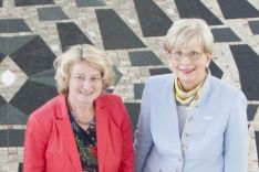 Picture of Parliamentary State Secretary Rita Hagl-Kehl and DPMA president Cornelia Rudloff-Schäffer