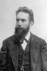 Photo of Wilhelm Conrad Röntgen, 1900