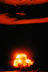 16. Juli 1945: Zündung der ersten Atombombe "Trinity"