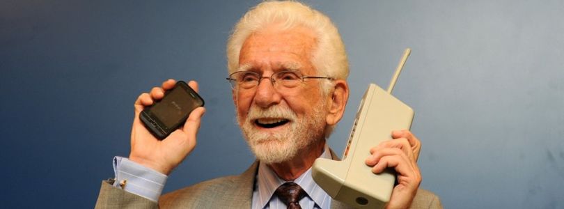 the oldest cell phone in the world