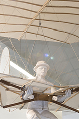 Nachbau eines Lilienthal-Doppeldeckers im Deutschen Museum