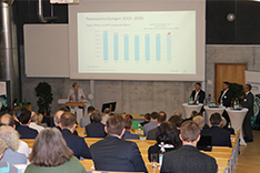 DPMA-Präsidentin Eva Schewior bei ihrem Vortrag